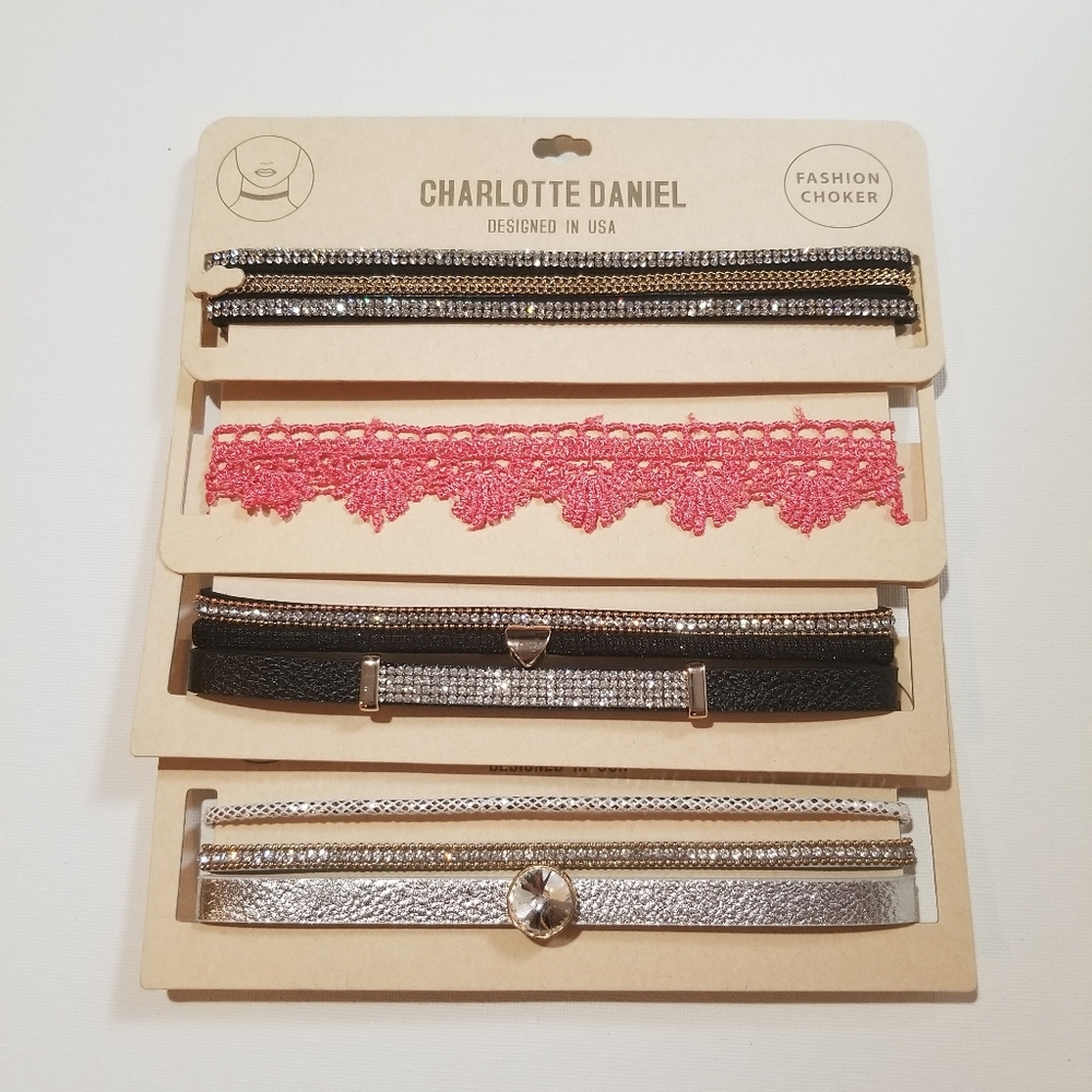Set of 4 chokers